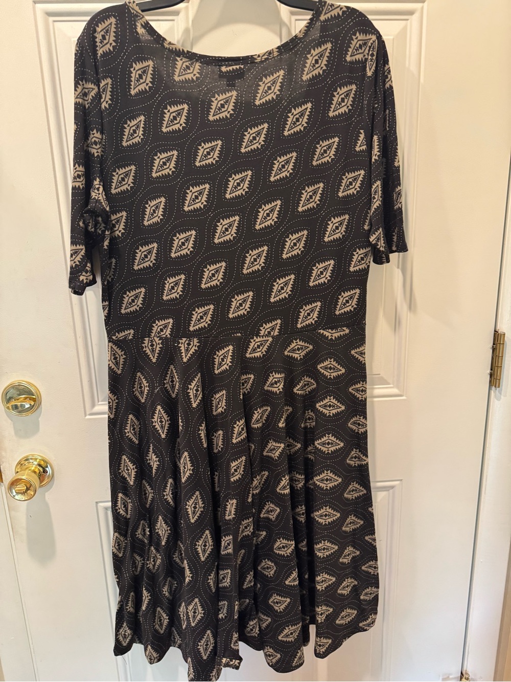 LulaRoe Nicole dress 3XL - Picture 2 of 5